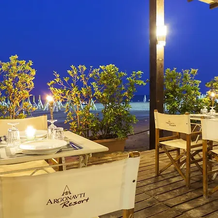 リゾート Argonauti 4*